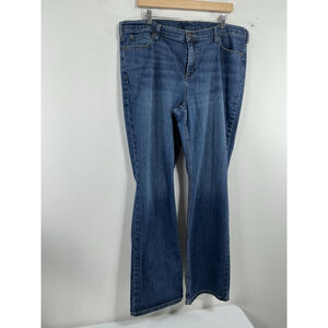 Woman’s Excellent Condition Duluth Blue Jeans 18x33